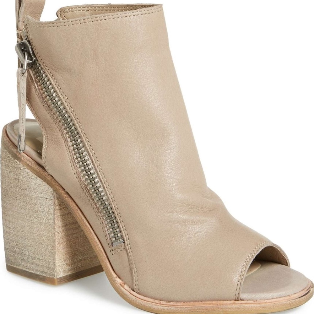 Dolce Vita Port Open Toe Bootie